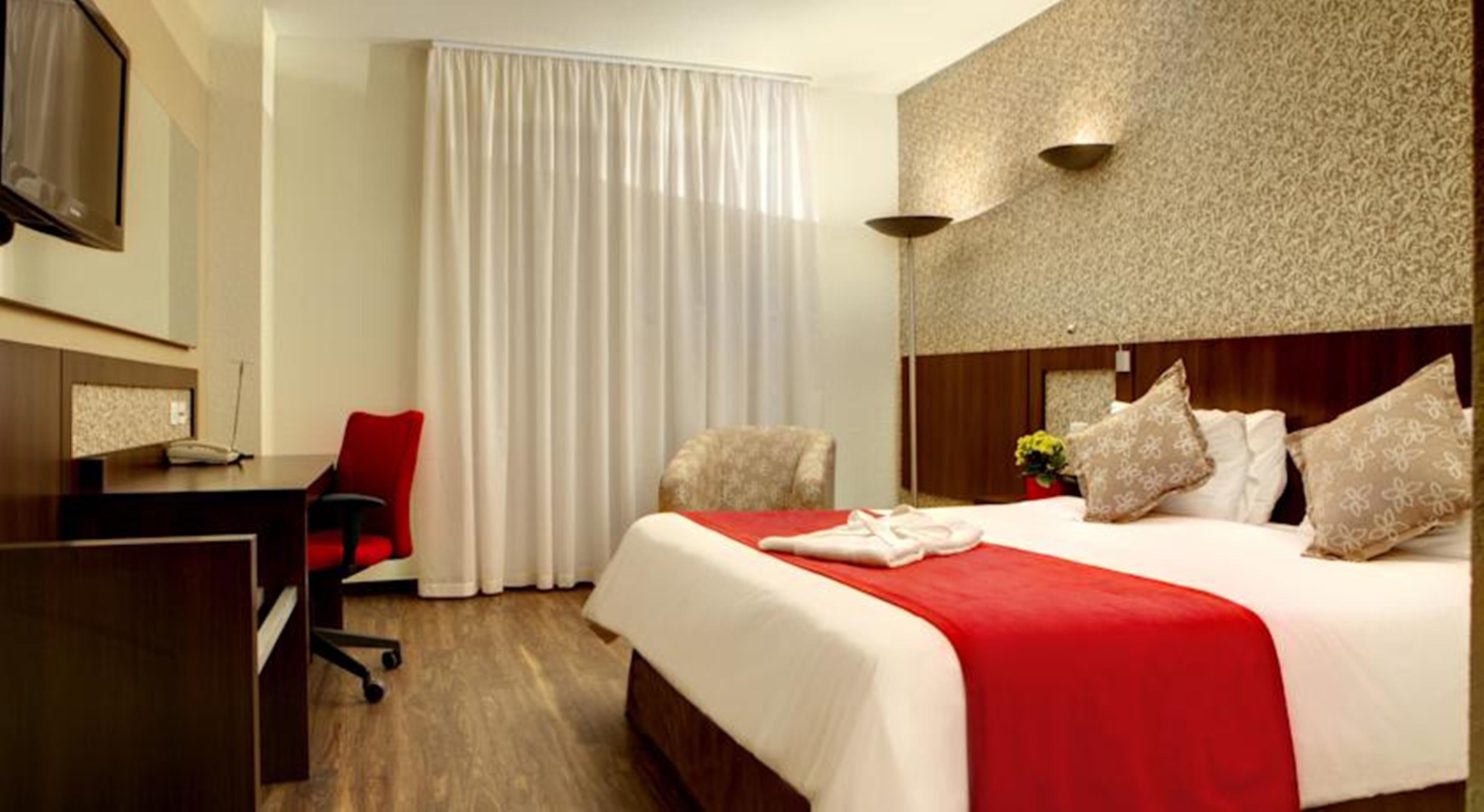 Quality Hotel Curitiba Luaran gambar