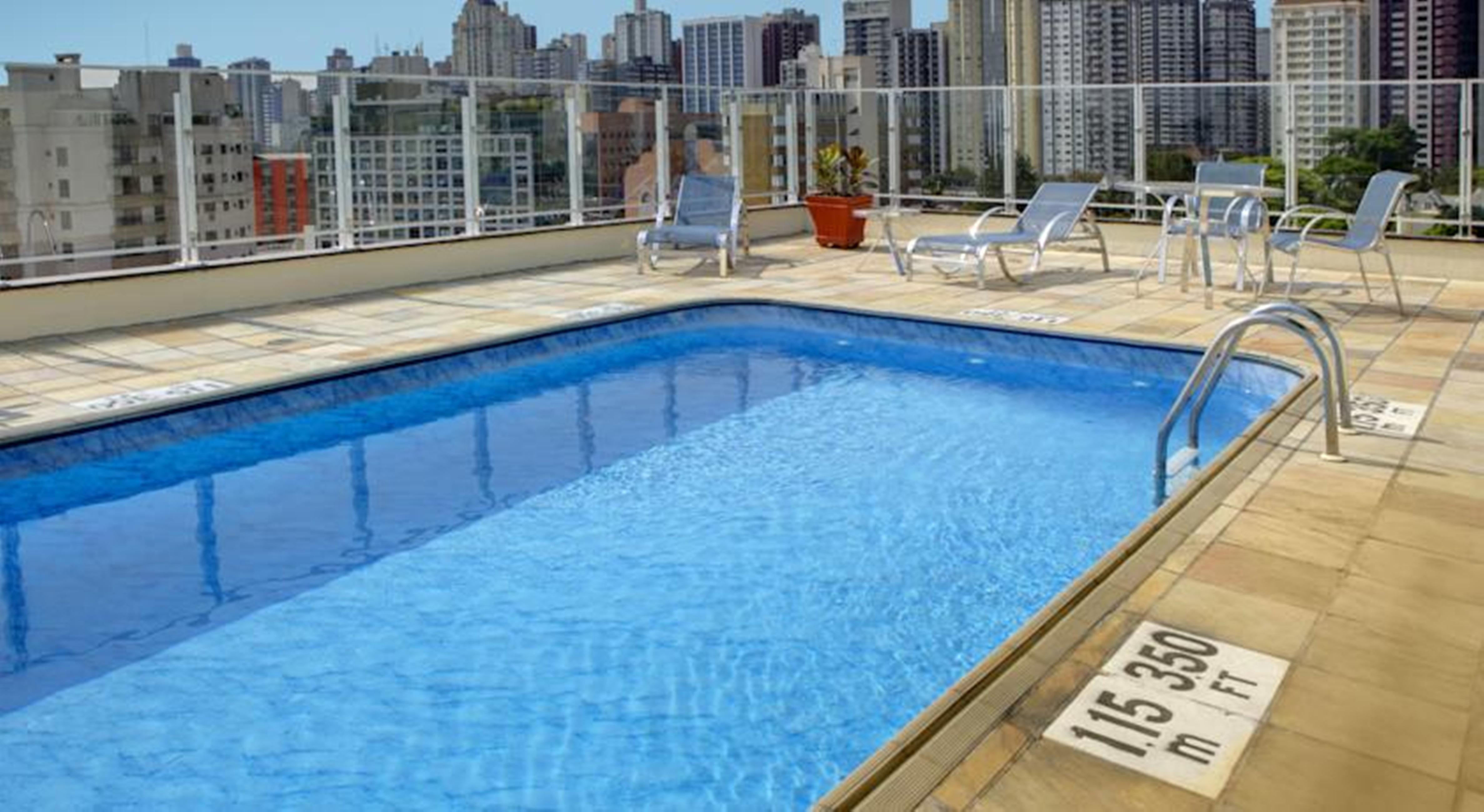 Quality Hotel Curitiba Luaran gambar