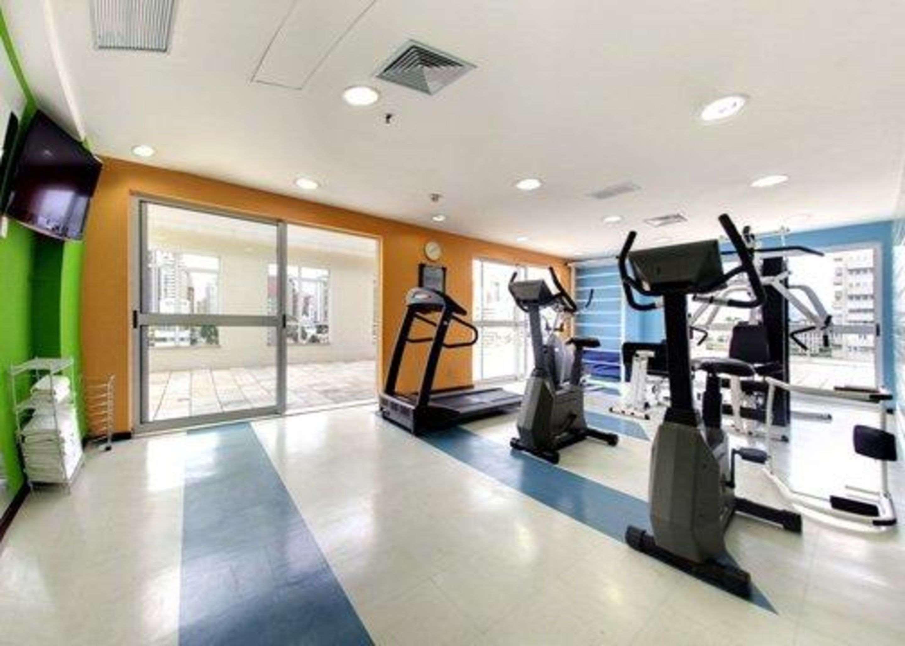 Quality Hotel Curitiba Luaran gambar