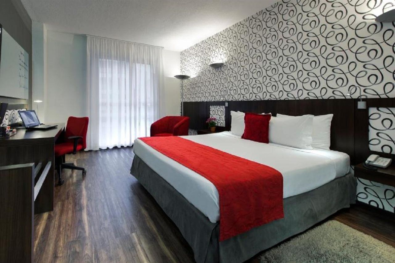 Quality Hotel Curitiba Luaran gambar